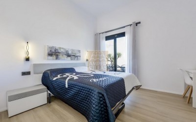 Preciosa villa moderna todo en una planta.